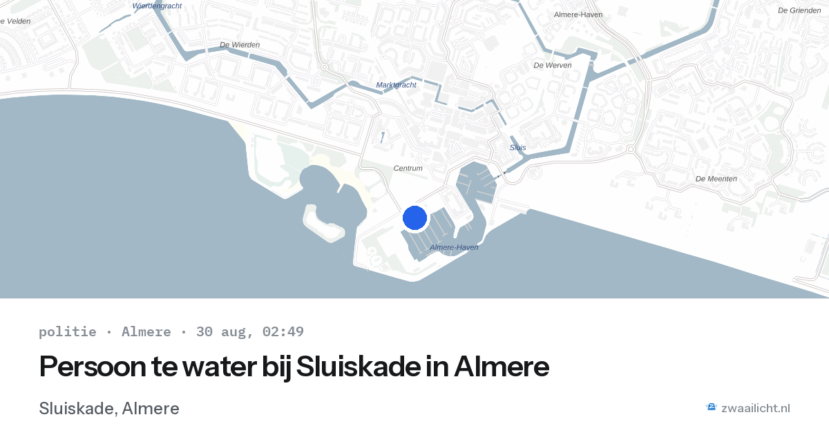 Persoon te water bij Sluiskade in Almere — 30 aug 2026