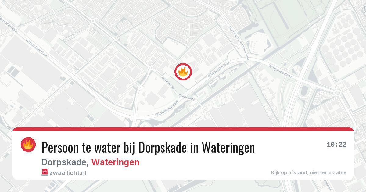 Persoon te water bij Dorpskade in Wateringen — 22 mei 2026