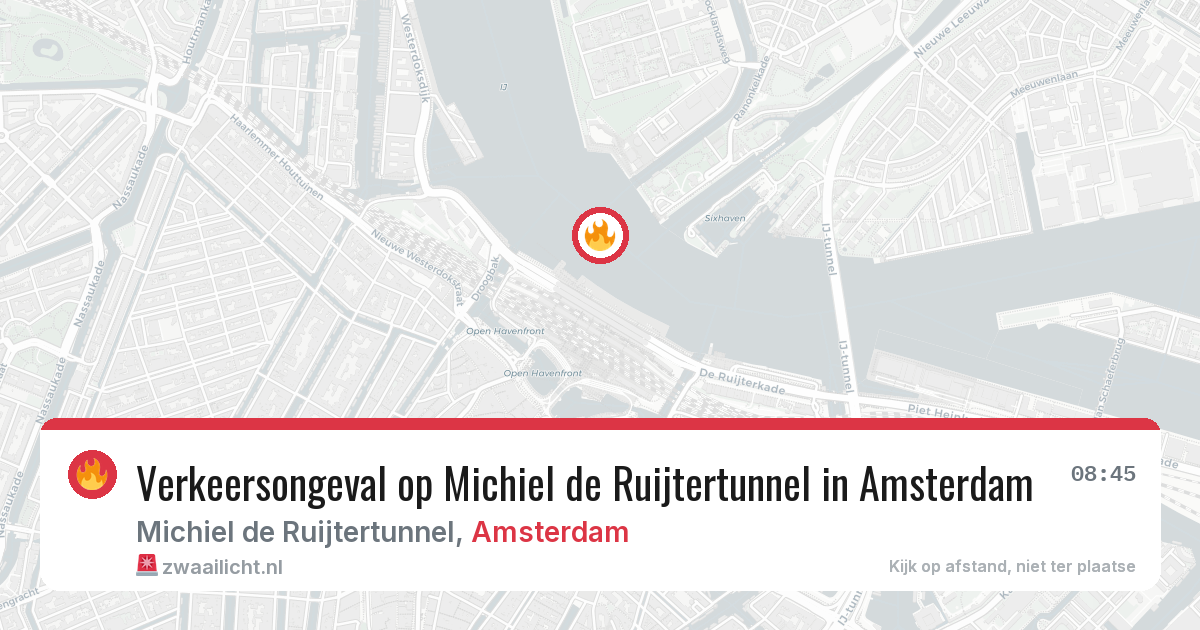 Verkeersongeval op Michiel de Ruijtertunnel in Amsterdam — 13 mei 2026