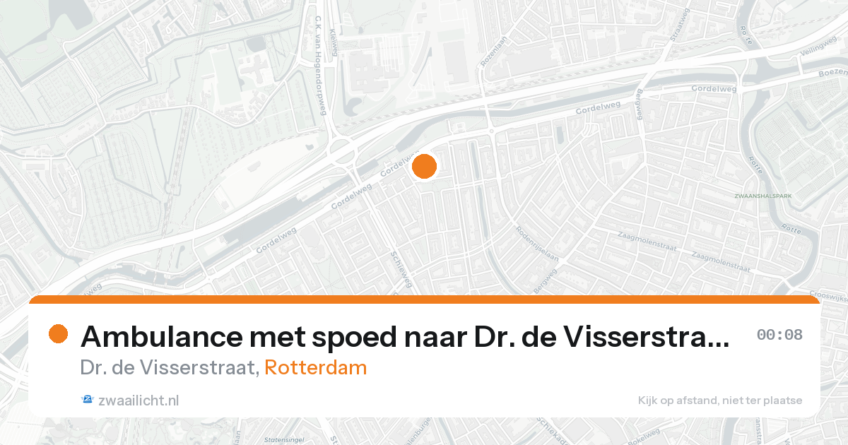 Ambulance met spoed naar Dr. de Visserstraat in Rotterdam — 25 aug 2026