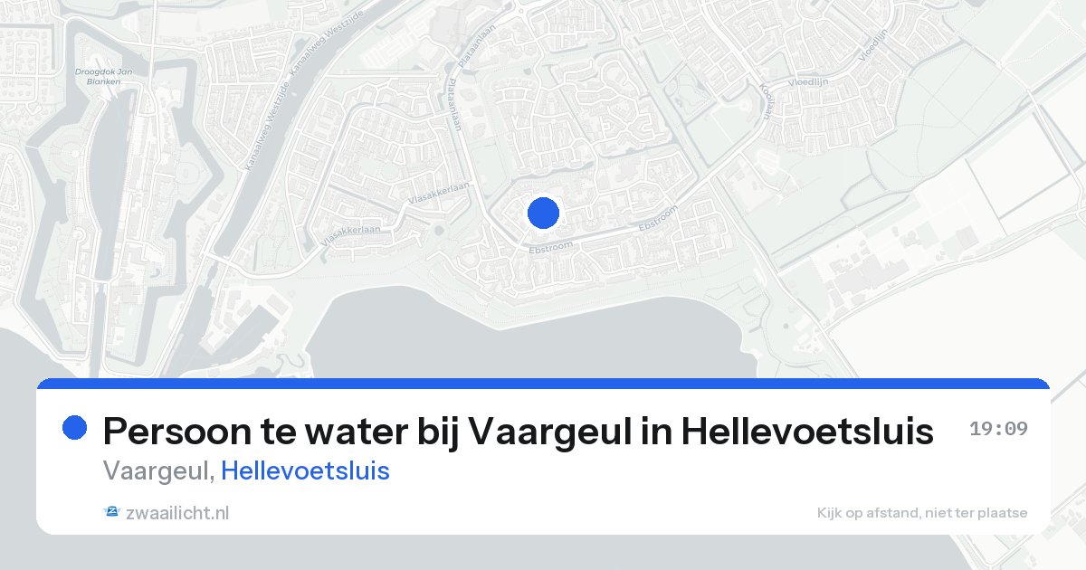 Persoon te water bij Vaargeul in Hellevoetsluis — 25 aug 2026