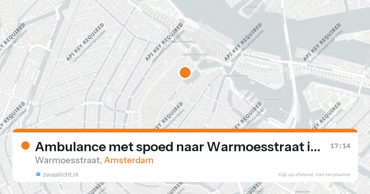Ambulance met spoed naar Warmoesstraat in Amsterdam — 26 aug 2026