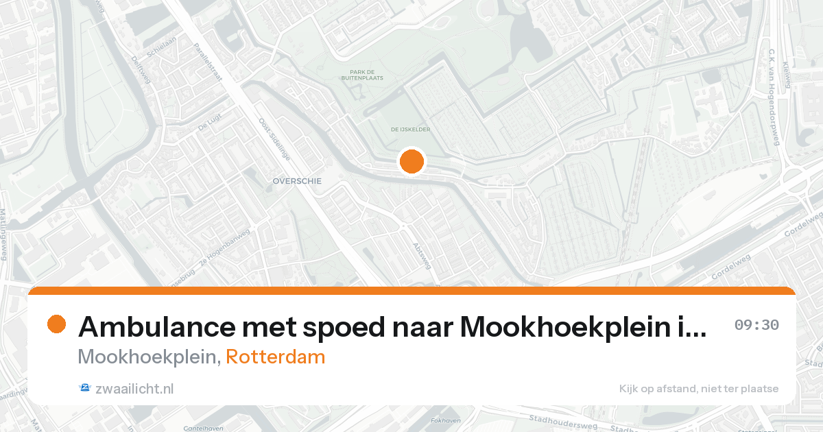 Ambulance met spoed naar Mookhoekplein in Rotterdam — 19 aug 2026