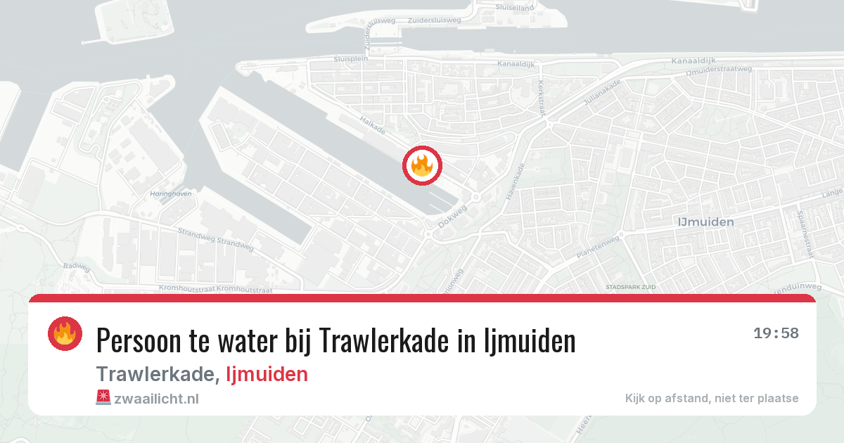 Persoon te water bij Trawlerkade in Ijmuiden — 11 apr 2026