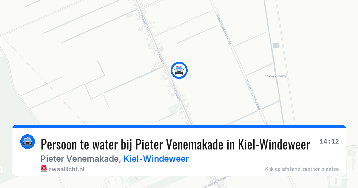 Persoon te water bij Pieter Venemakade in Kiel-Windeweer — 3 apr 2026