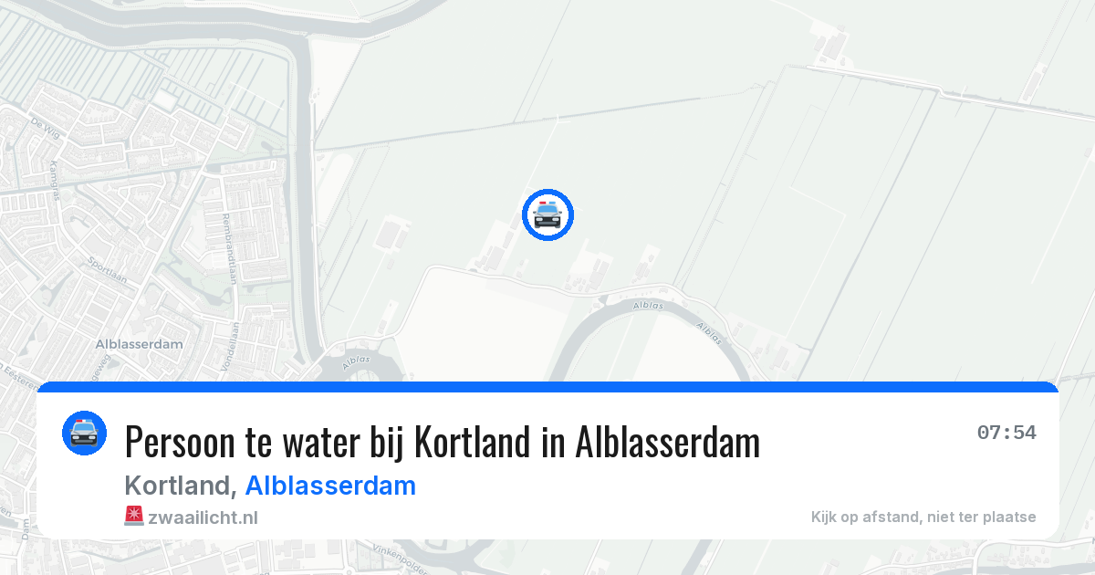 Persoon te water bij Kortland in Alblasserdam — 30 jul 2026