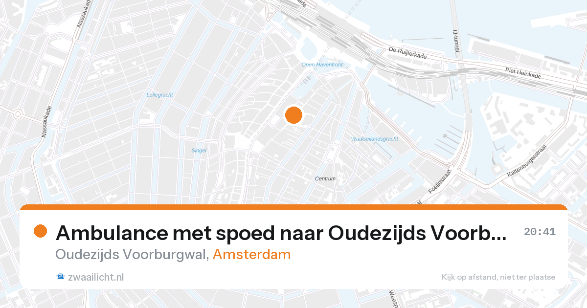 Ambulance met spoed naar Oudezijds Voorburgwal in Amsterdam — 27 aug 2026