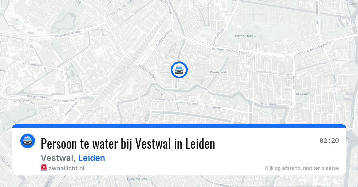 Persoon te water bij Vestwal in Leiden — 7 jul 2026