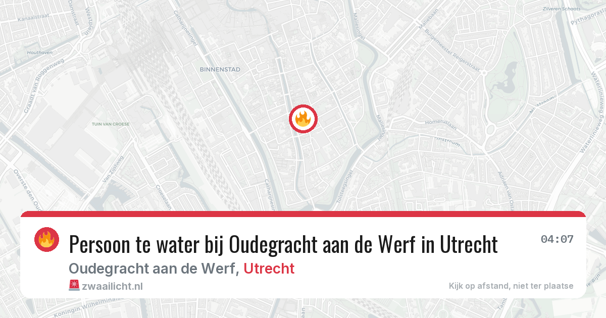 Persoon te water bij Oudegracht aan de Werf in Utrecht — 11 jul 2026