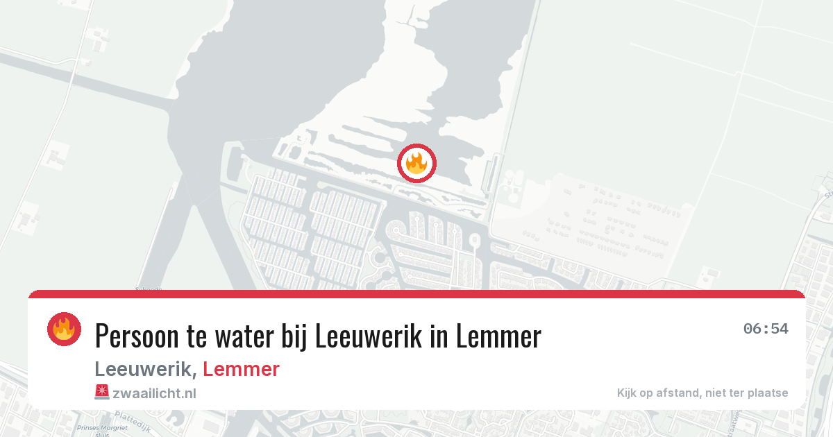 Persoon te water bij Leeuwerik in Lemmer — 9 mei 2026