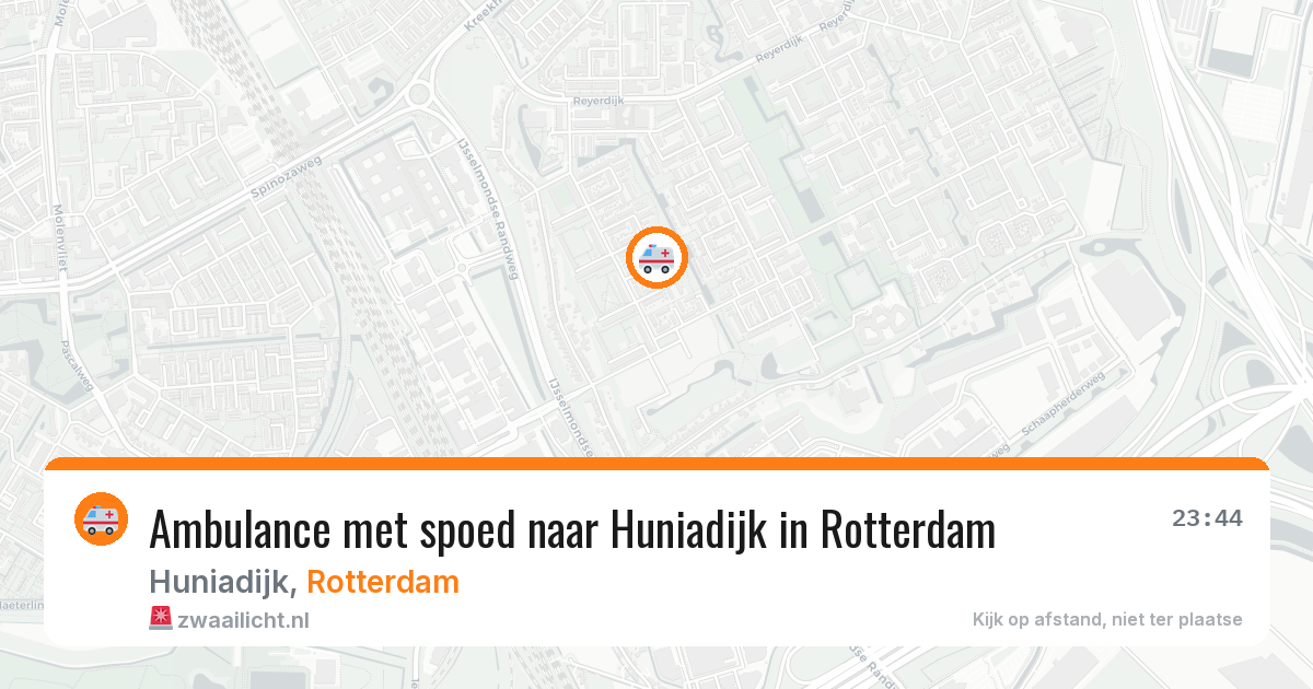 Ambulance met spoed naar Huniadijk in Rotterdam — 5 jul 2026