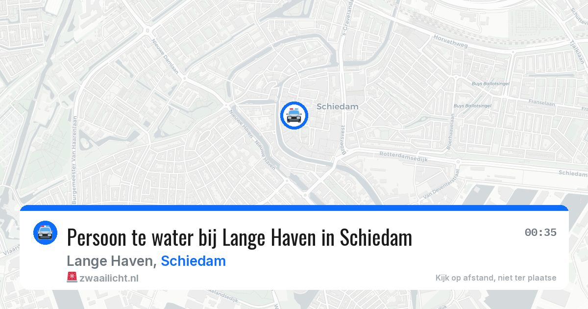 Persoon te water bij Lange Haven in Schiedam — 3 apr 2026