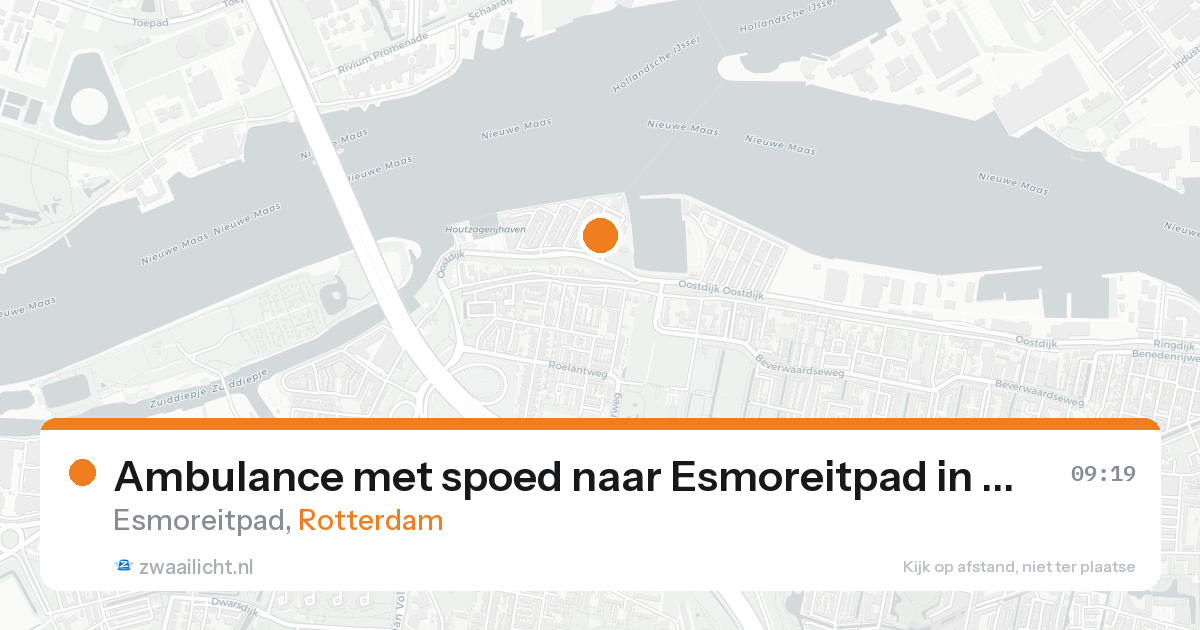 Ambulance met spoed naar Esmoreitpad in Rotterdam — 4 jul 2026