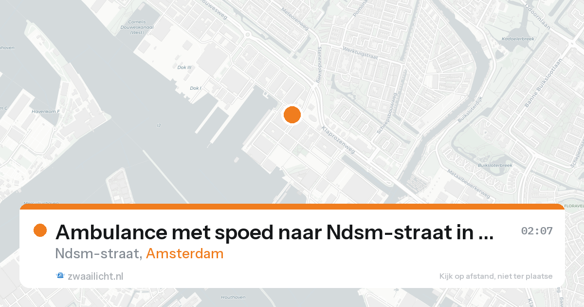 Ambulance met spoed naar Ndsm-straat in Amsterdam — 8 feb 2026