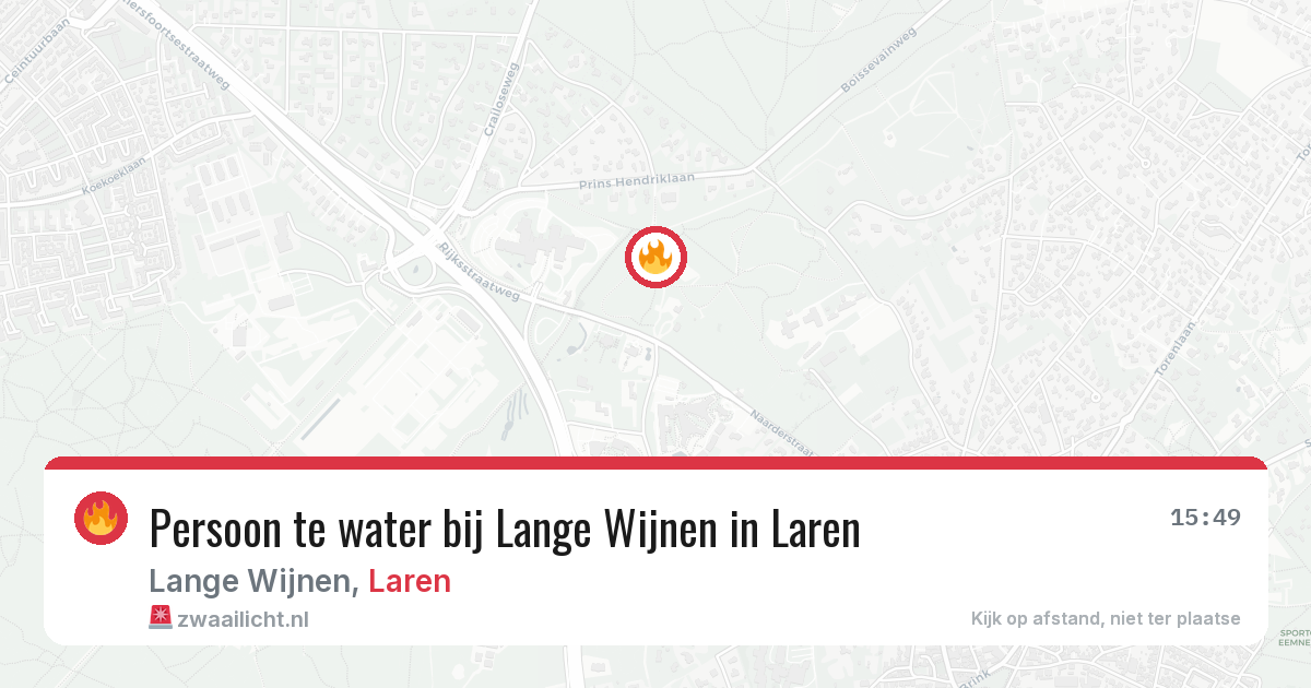 Persoon te water bij Lange Wijnen in Laren — 30 jul 2026