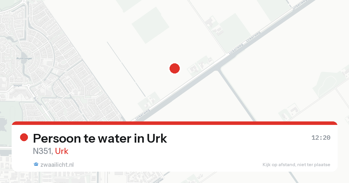 Persoon te water in Urk — 19 aug 2026