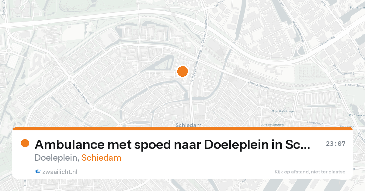 Ambulance met spoed naar Doeleplein in Schiedam — 15 aug 2026