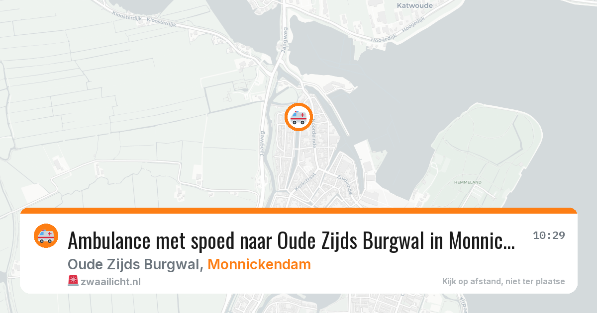 Ambulance met spoed naar Oude Zijds Burgwal in Monnickendam — 12 apr 2026