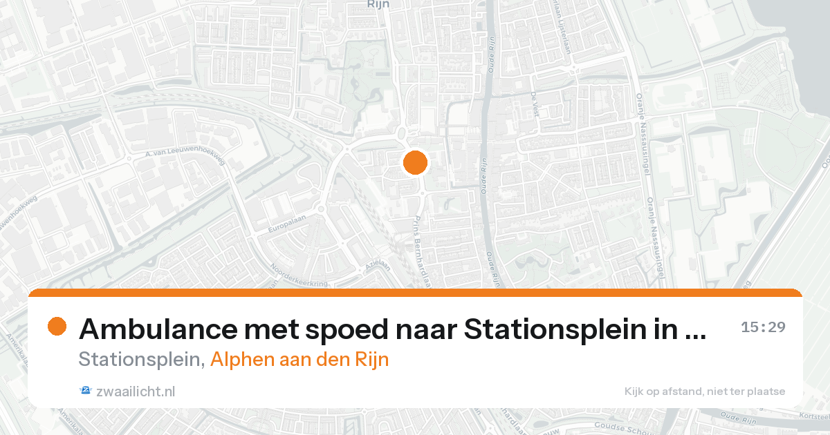Ambulance met spoed naar Stationsplein in Alphen aan den Rijn — 15 mei 2026