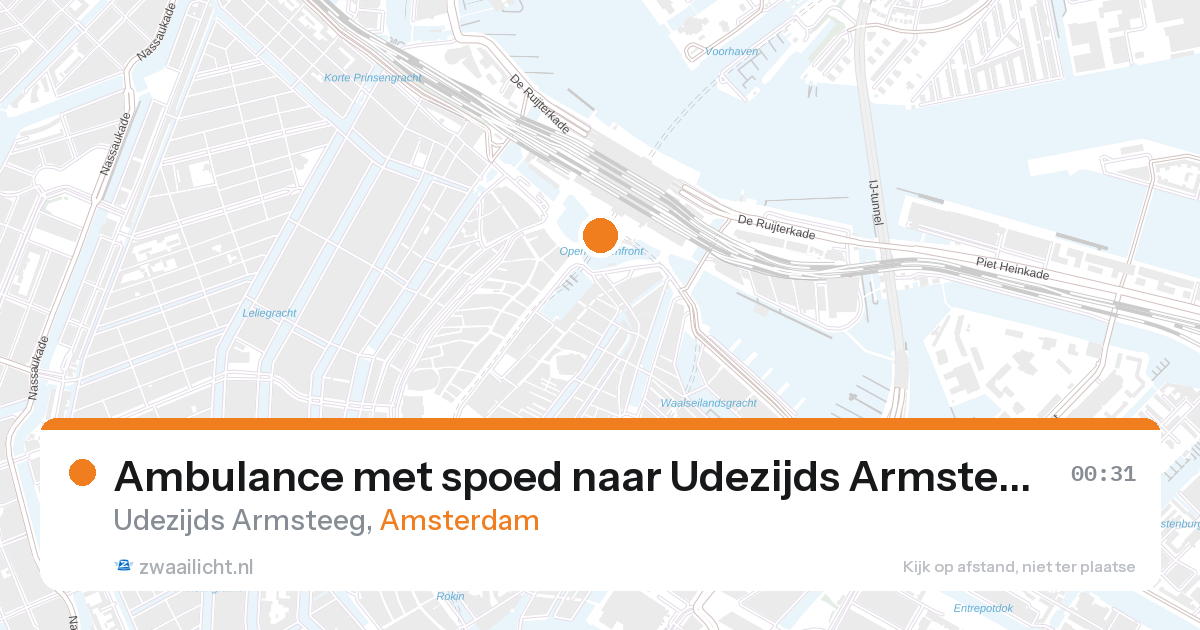 Ambulance met spoed naar Udezijds Armsteeg in Amsterdam — 25 jun 2026