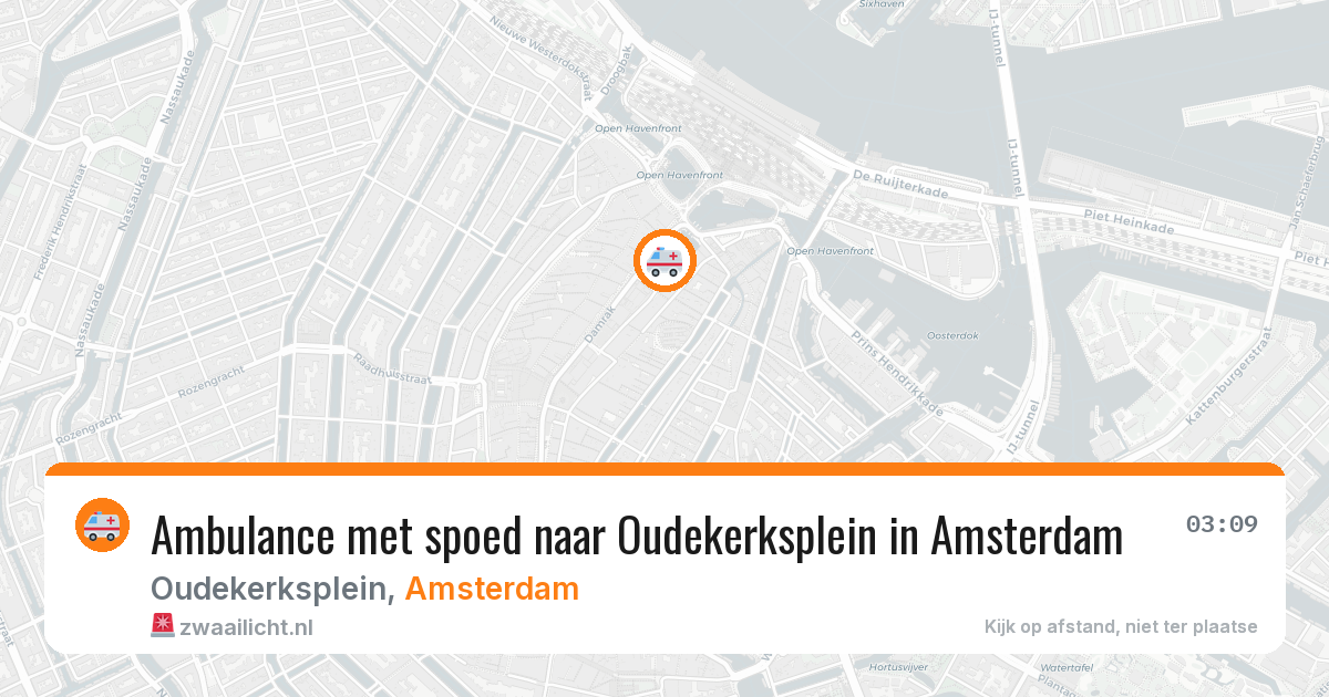 Ambulance met spoed naar Oudekerksplein in Amsterdam — 4 jul 2026