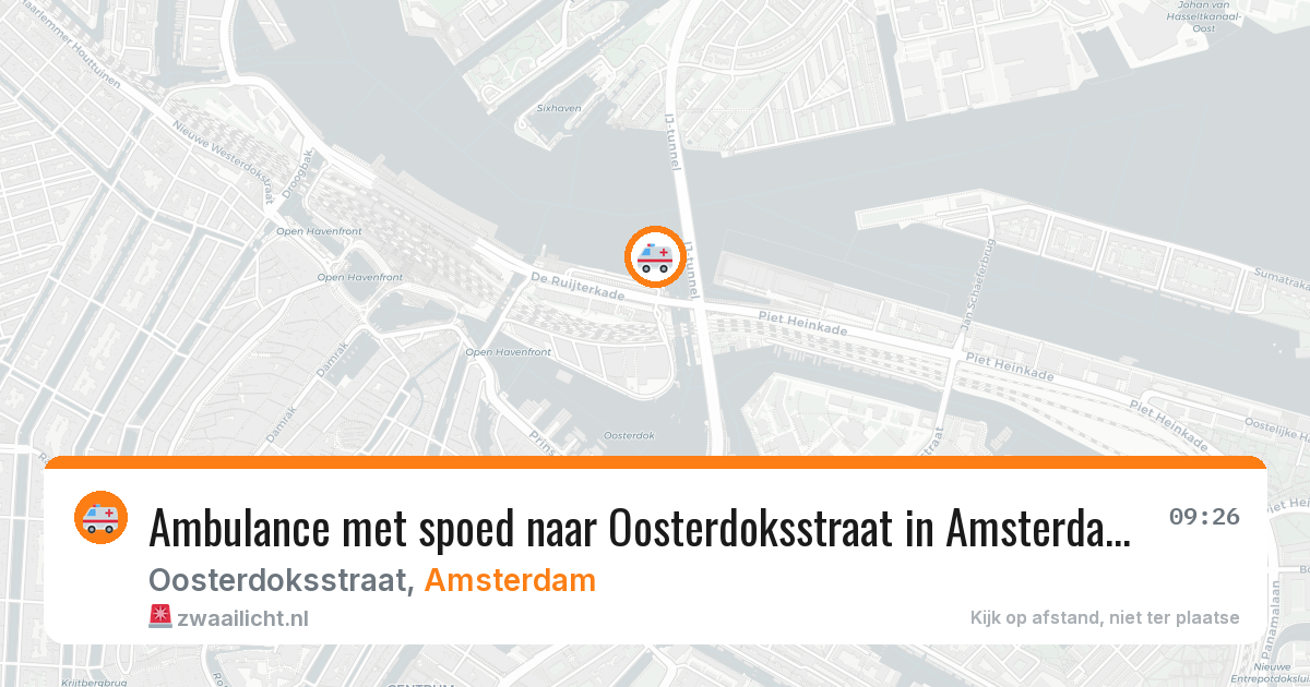 Ambulance met spoed naar Oosterdoksstraat in Amsterdam — 8 mei 2026