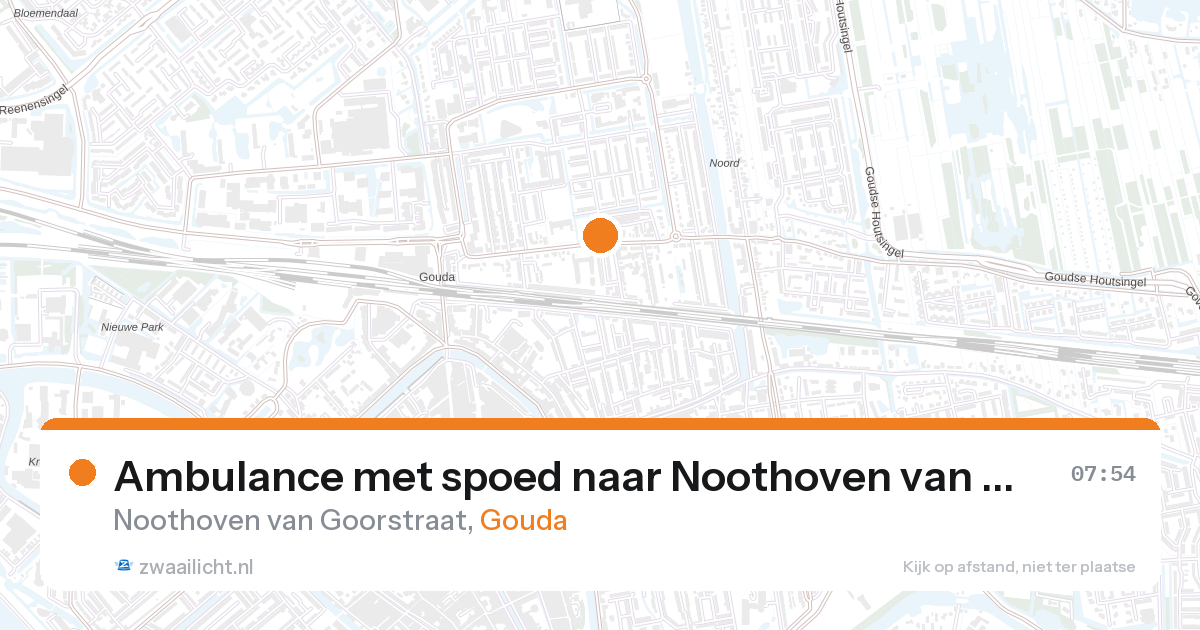 Ambulance met spoed naar Noothoven van Goorstraat in Gouda — 8 mei 2026
