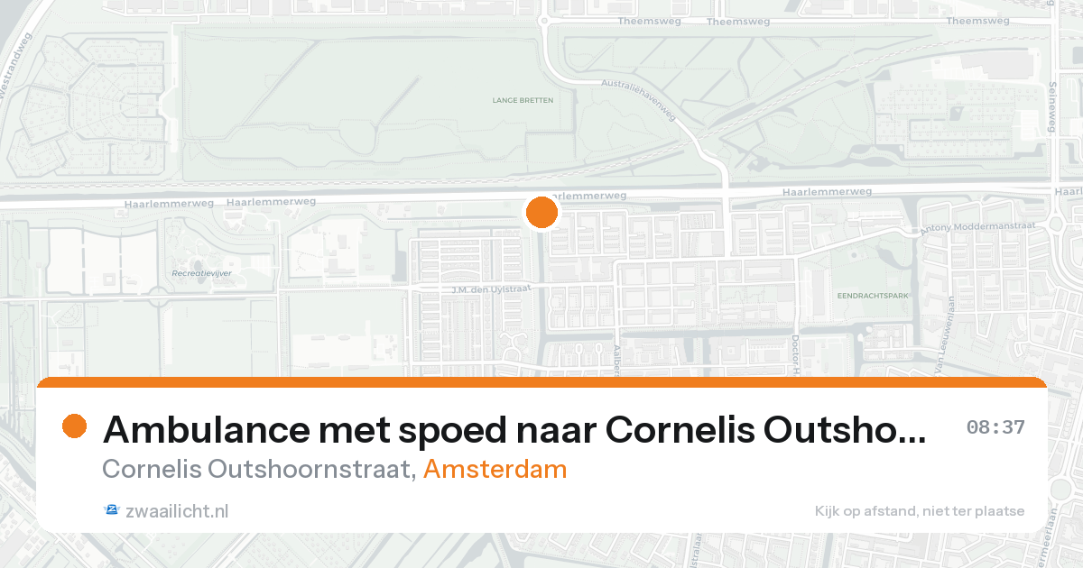 Ambulance met spoed naar Cornelis Outshoornstraat in Amsterdam — 28 mei 2026