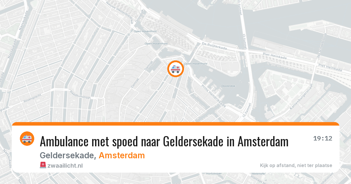 Ambulance met spoed naar Geldersekade in Amsterdam — 1 mrt 2026