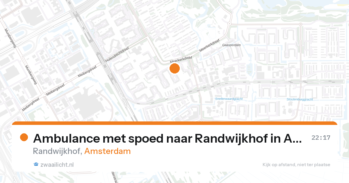 Ambulance met spoed naar Randwijkhof in Amsterdam — 26 aug 2026