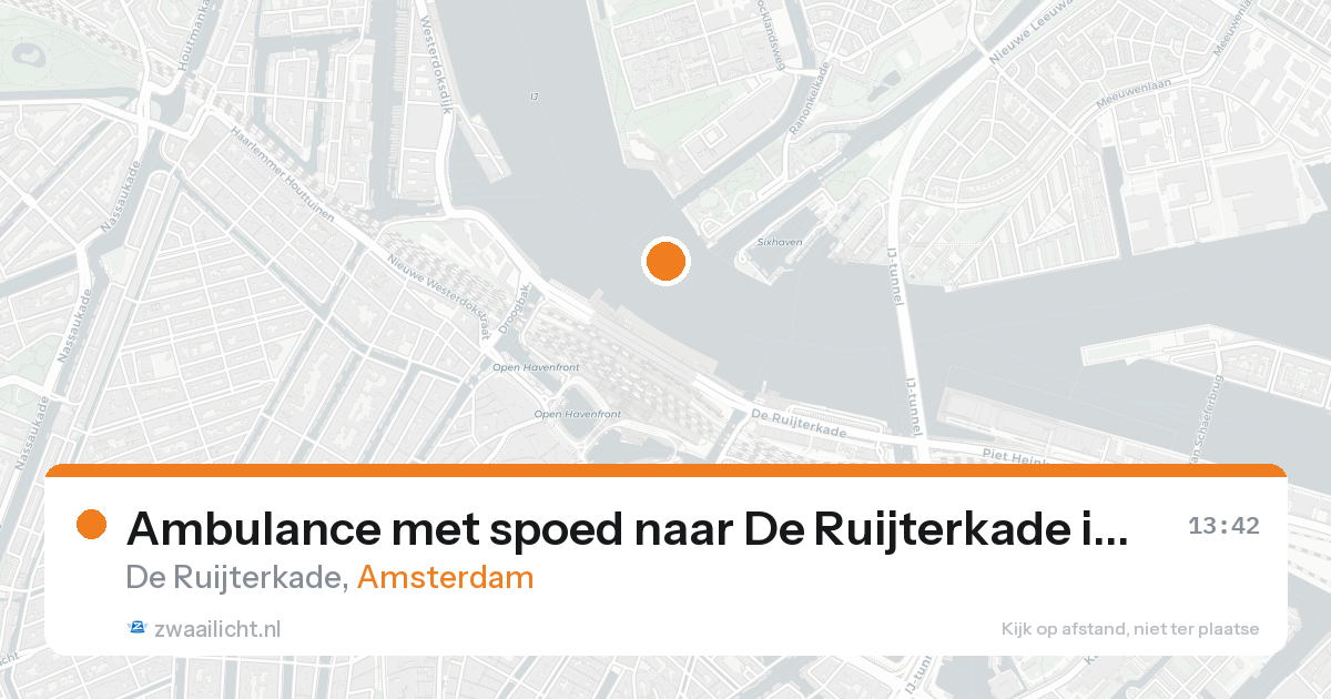 Ambulance met spoed naar De Ruijterkade in Amsterdam — 16 aug 2026