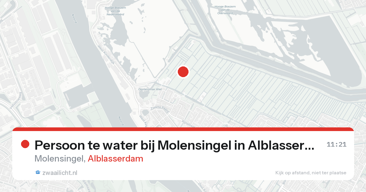 Persoon te water bij Molensingel in Alblasserdam — 25 aug 2026
