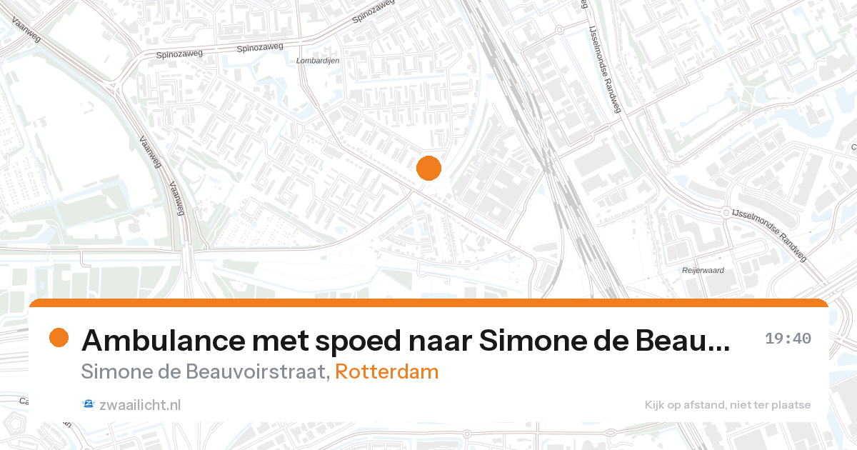 Ambulance met spoed naar Simone de Beauvoirstraat in Rotterdam — 27 aug 2026