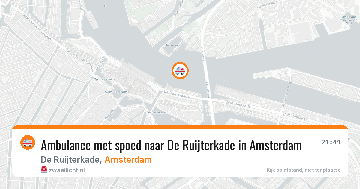 Ambulance met spoed naar De Ruijterkade in Amsterdam — 18 mei 2026