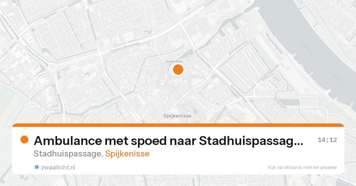 Ambulance met spoed naar Stadhuispassage in Spijkenisse — 3 jul 2026
