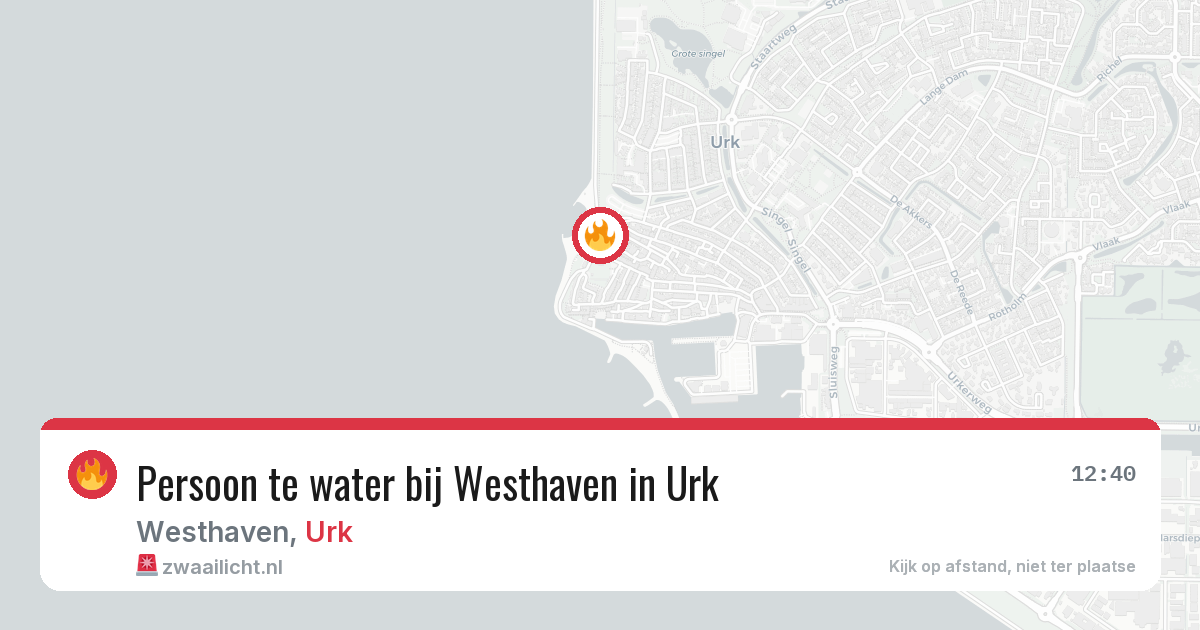 Persoon te water bij Westhaven in Urk — 2 aug 2026