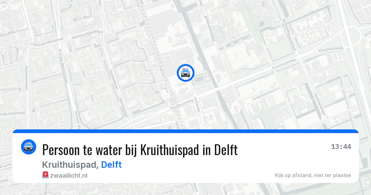 Persoon te water bij Kruithuispad in Delft — 14 aug 2026