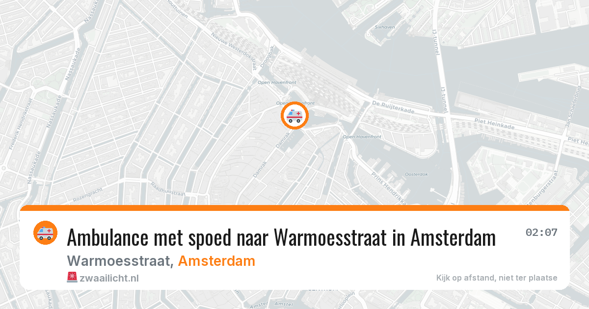 Ambulance met spoed naar Warmoesstraat in Amsterdam — 5 jul 2026