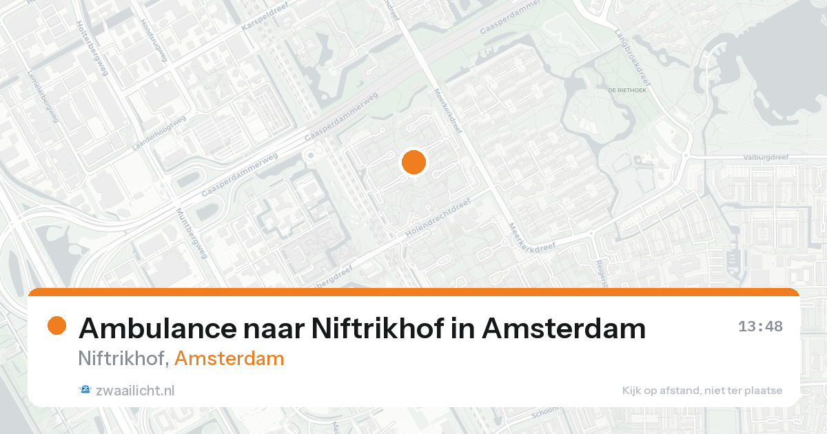 Ambulance naar Niftrikhof in Amsterdam — 25 mei 2026