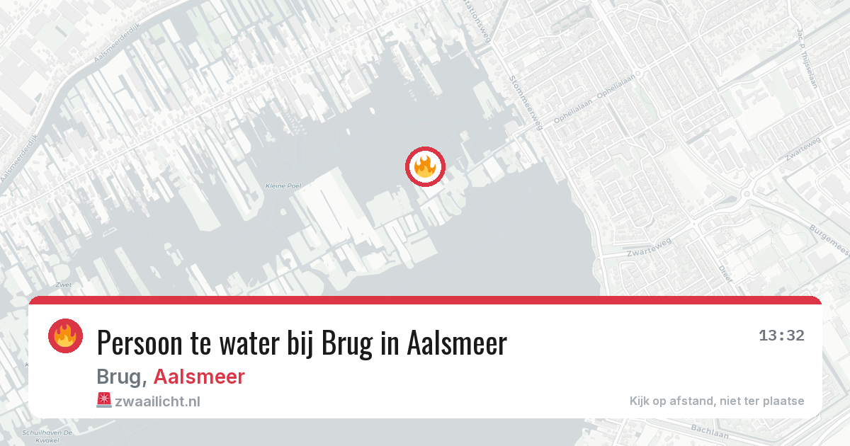 Persoon te water bij Brug in Aalsmeer — 13 mei 2026