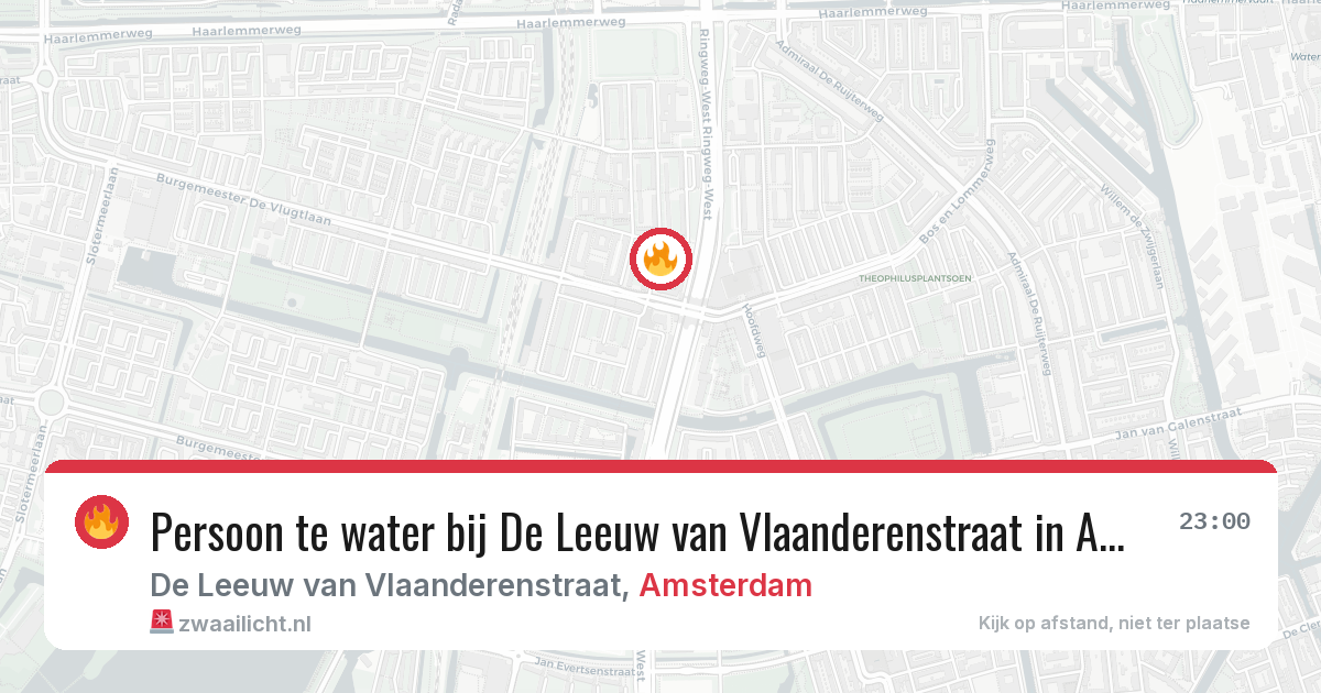 Persoon te water bij De Leeuw van Vlaanderenstraat in Amsterdam — 15 apr 2026