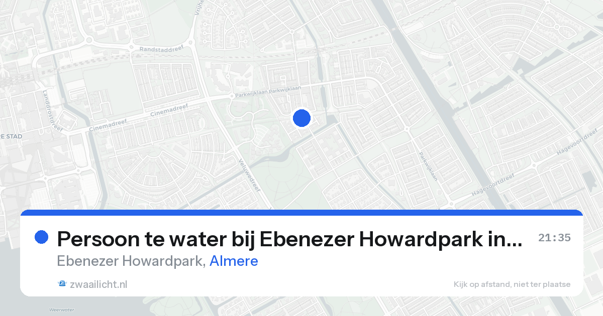Persoon te water bij Ebenezer Howardpark in Almere — 18 aug 2026