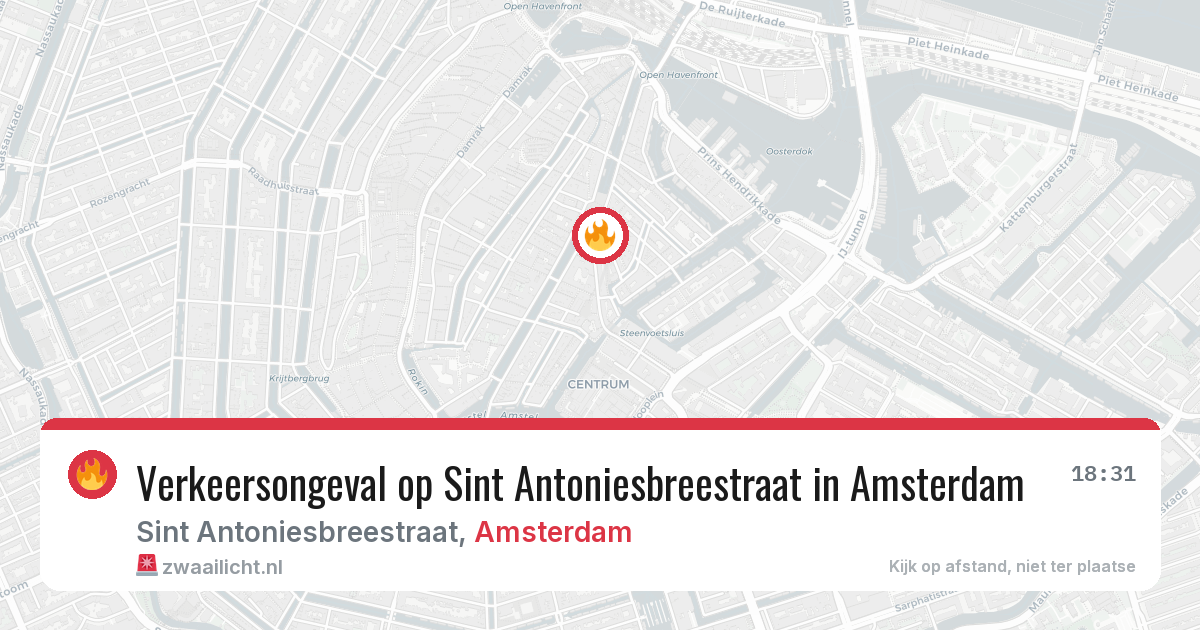 Verkeersongeval op Sint Antoniesbreestraat in Amsterdam — 30 mrt 2026