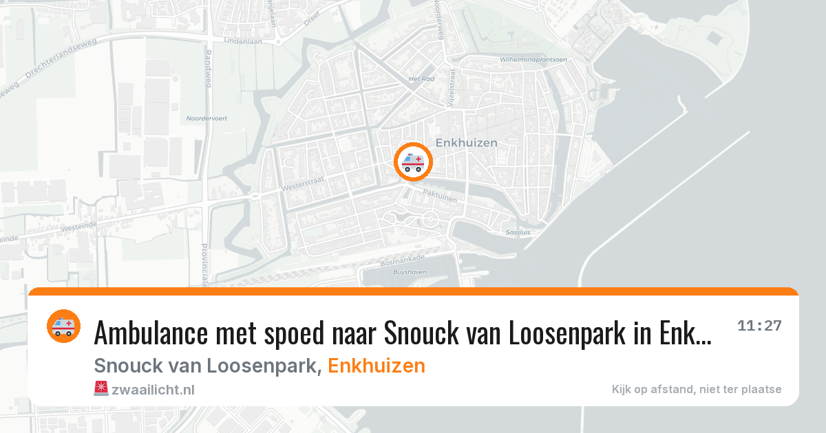 Ambulance met spoed naar Snouck van Loosenpark in Enkhuizen — 9 jun 2026