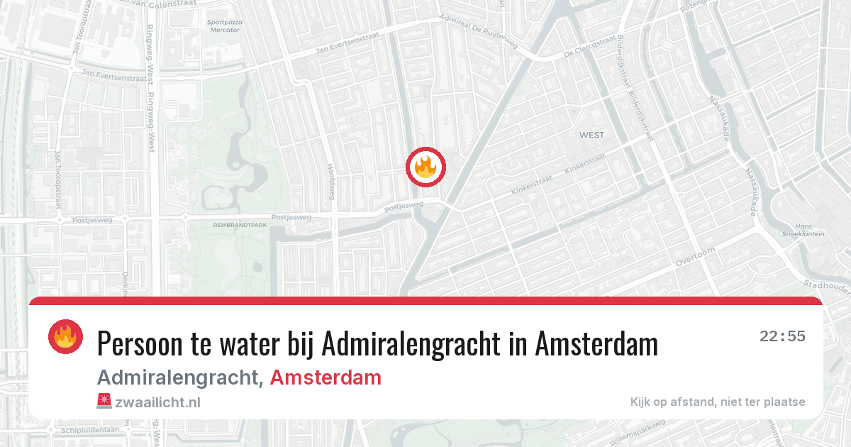 Persoon te water bij Admiralengracht in Amsterdam — 27 mei 2026