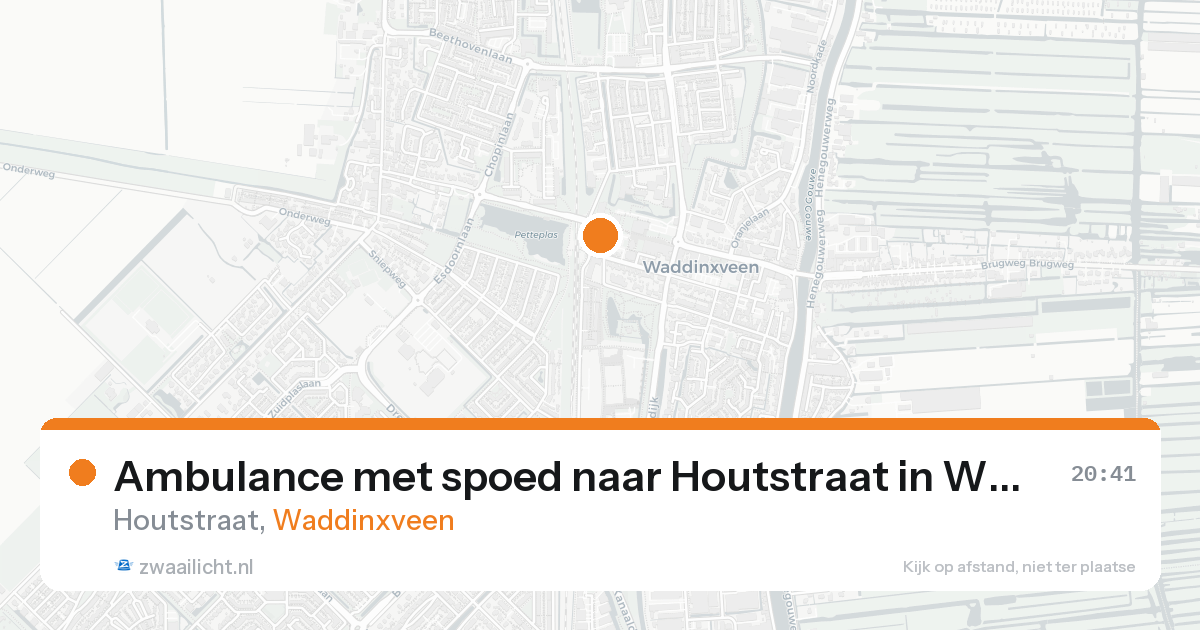 Ambulance met spoed naar Houtstraat in Waddinxveen — 15 aug 2026