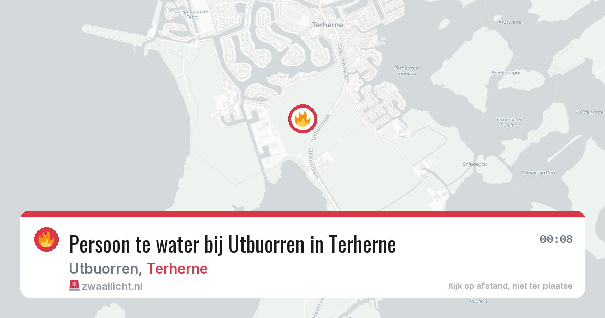 Persoon te water bij Utbuorren in Terherne — 23 jun 2026