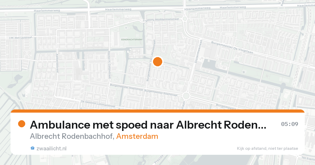 Ambulance met spoed naar Albrecht Rodenbachhof in Amsterdam — 26 mei 2026