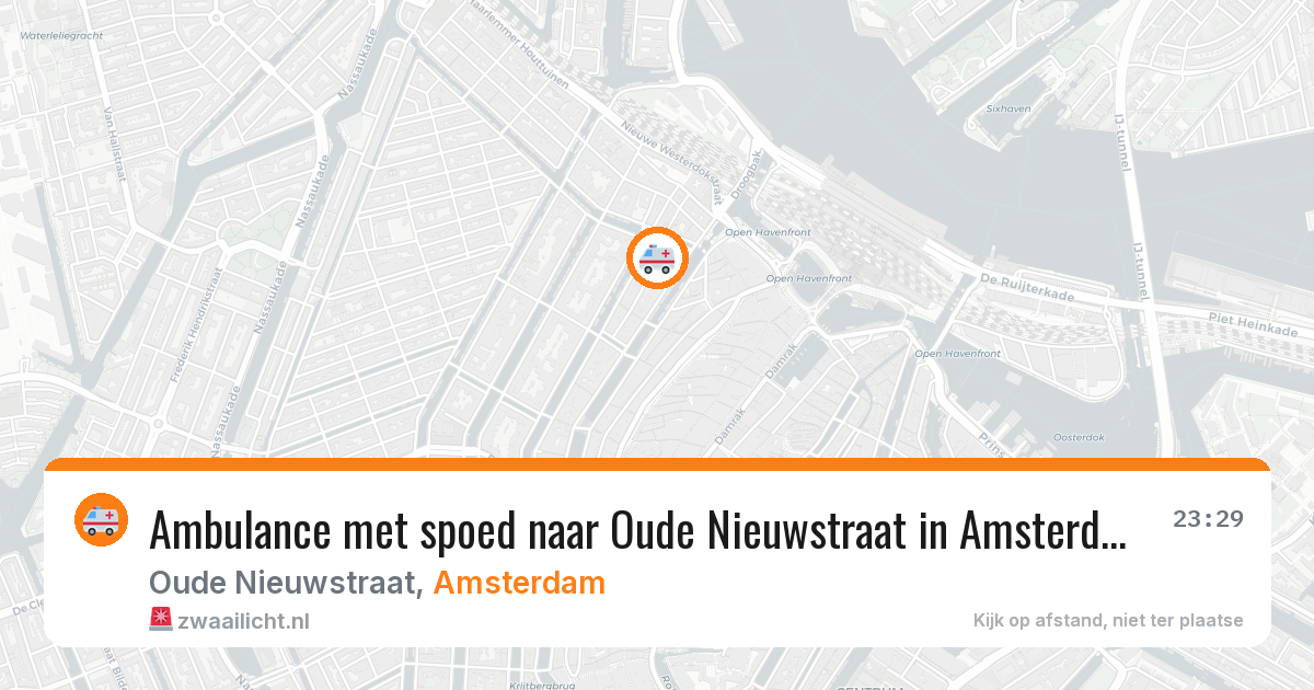 Ambulance met spoed naar Oude Nieuwstraat in Amsterdam — 14 jul 2026