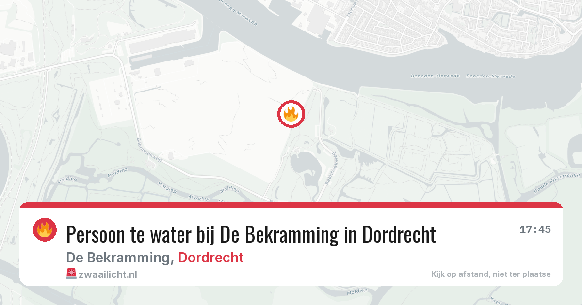 Persoon te water bij De Bekramming in Dordrecht — 27 mei 2026